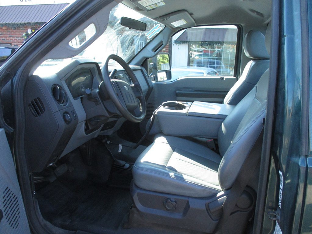 Used 2011 Ford F350 XL w/ FX4 Off Road Pkg image 7