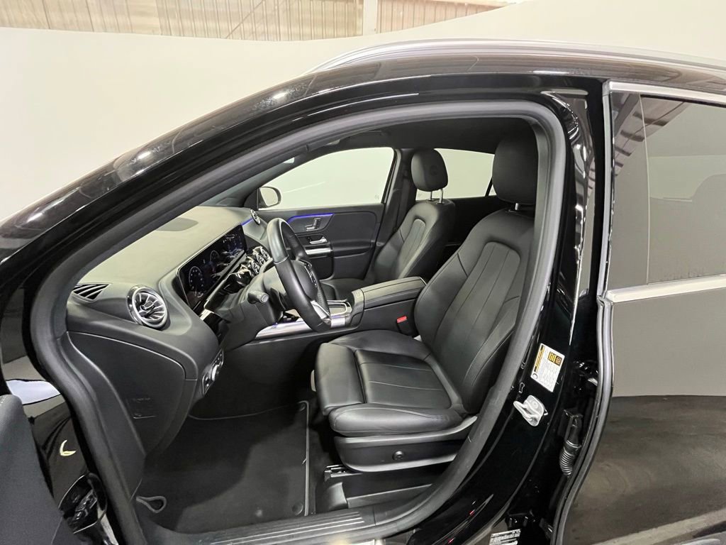 Used 2025 Mercedes-Benz GLA 250 image 17