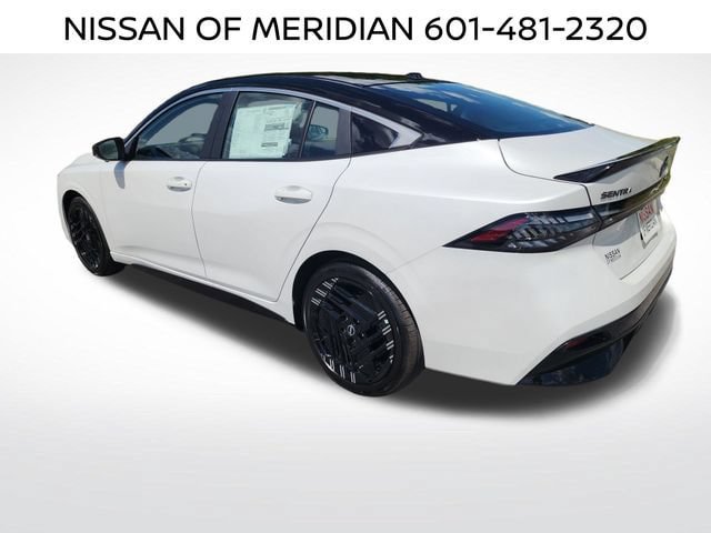 New 2027 Nissan Sentra SR w/ SR Premium Package FWD image 3