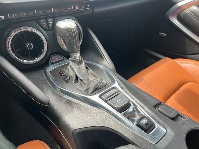 Used 2020 Chevrolet Camaro SS RWD image 15