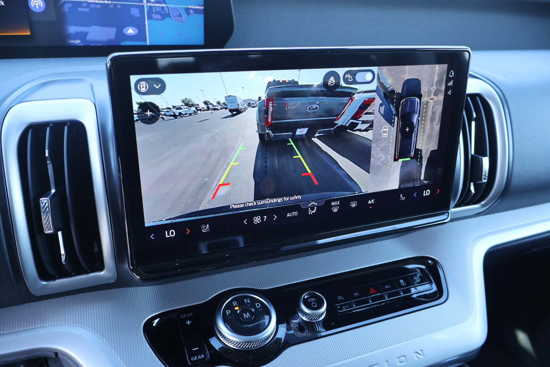 New 2026 Ford Expedition Active AWD/4WD image 6