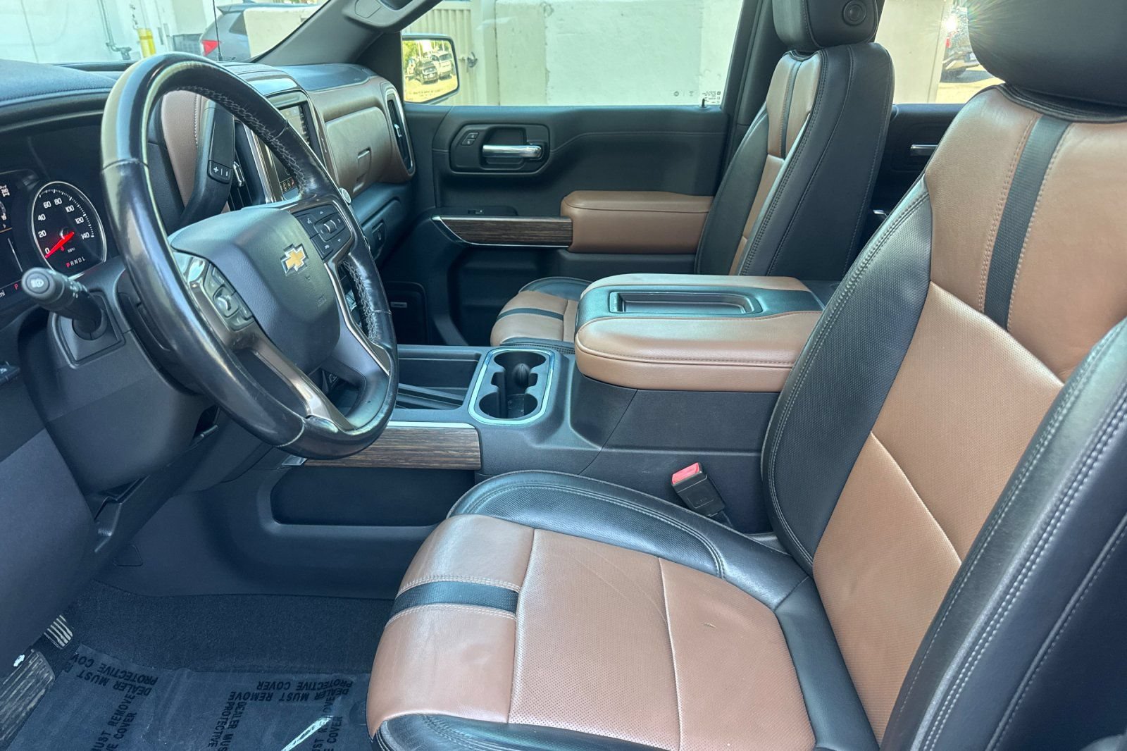 Used 2021 Chevrolet Silverado 1500 High Country w/ Technology Package AWD/4WD image 10
