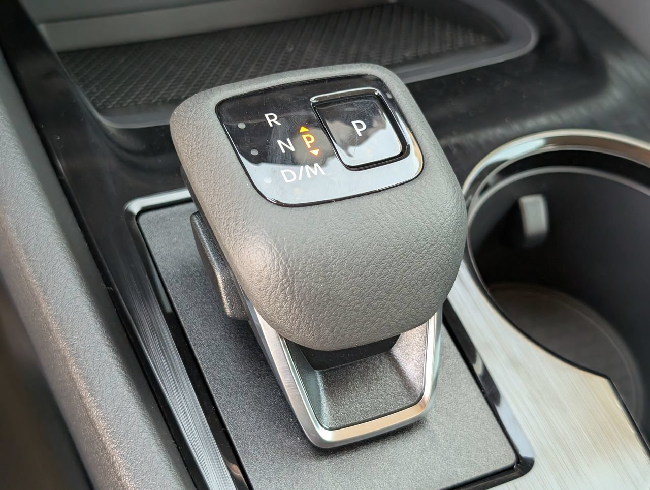 New 2026 Nissan Rogue SV AWD/4WD image 18
