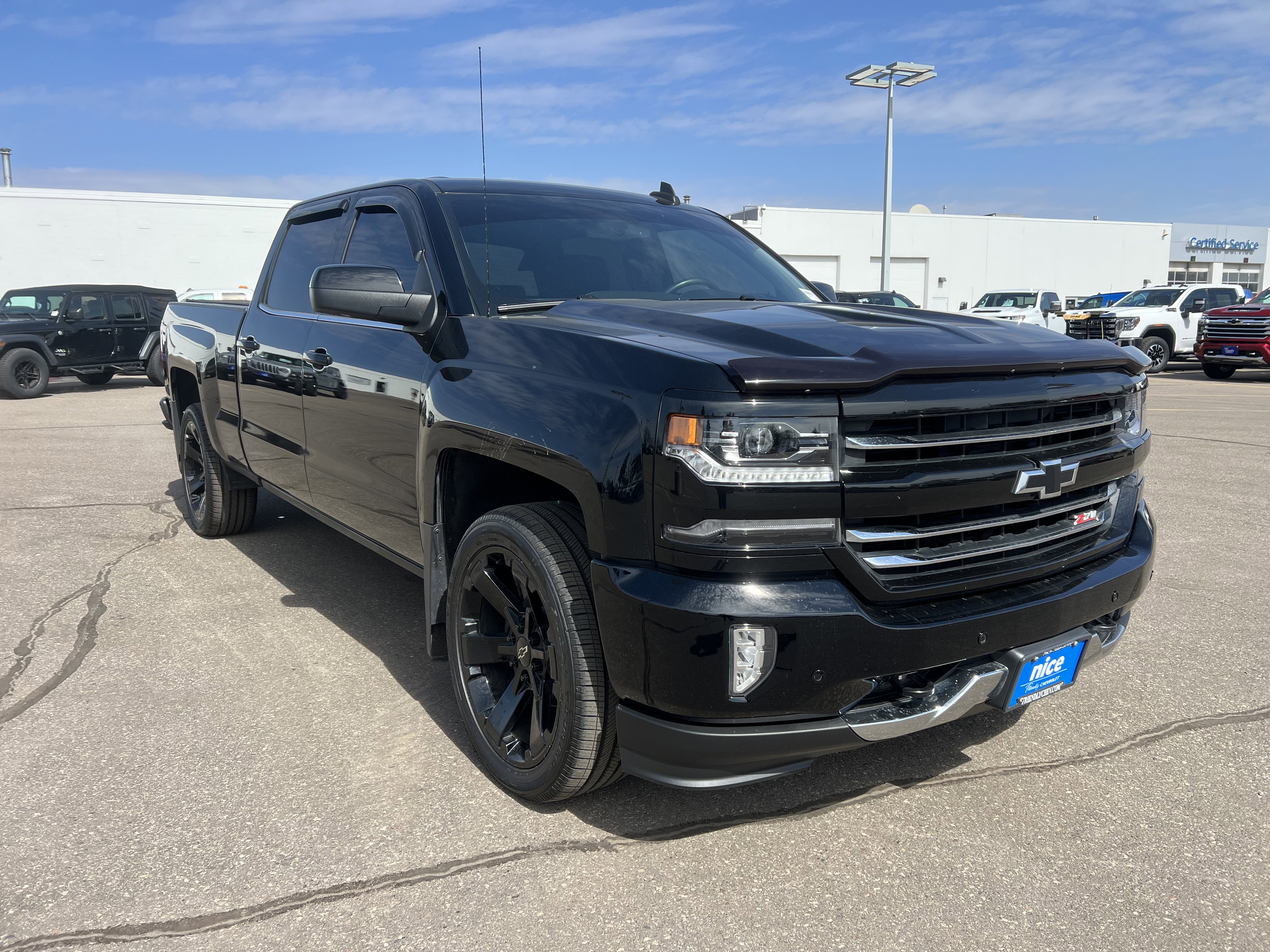 Used 2017 Chevrolet Silverado 1500 LTZ Z71 w/ LTZ Plus Package image 3