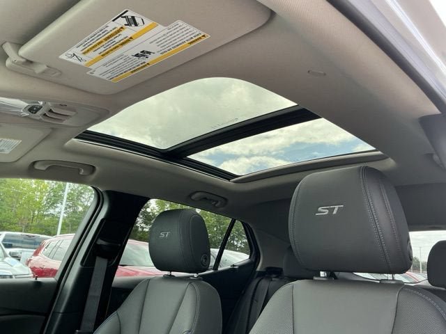 New 2026 Buick Encore GX Sport Touring FWD image 11