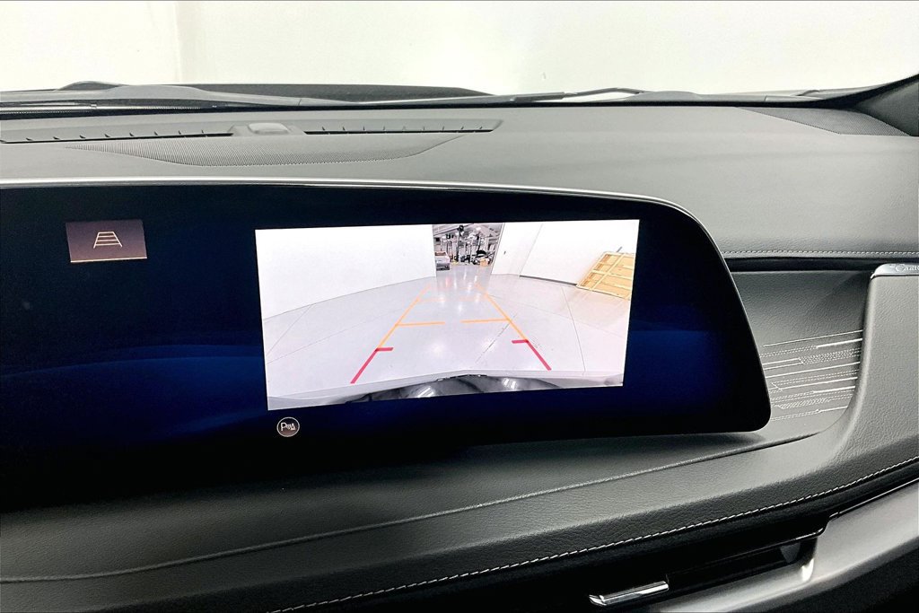Used 2024 Cadillac XT4 Premium Luxury FWD image 28