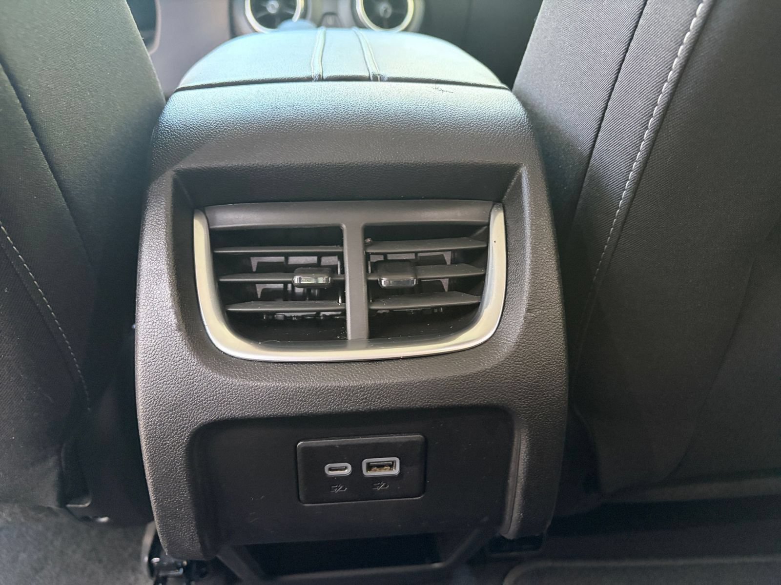 Used 2026 Chevrolet Blazer LT FWD image 22