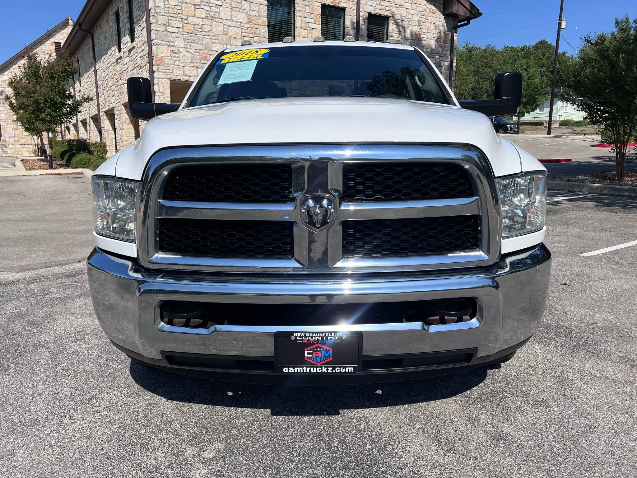 Used 2018 RAM 3500 Tradesman w/ Chrome Appearance Group image 17