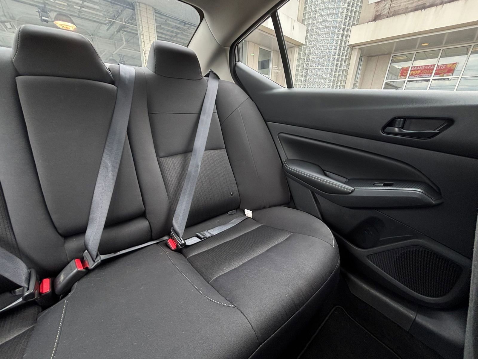 Used 2025 Nissan Altima 2.5 SV FWD image 37