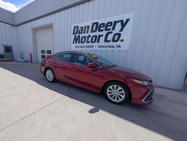 Used 2022 Toyota Camry LE FWD image 31