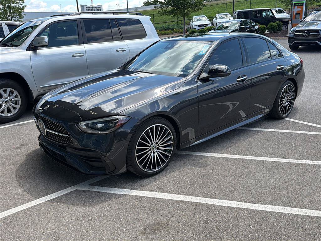 Used 2024 Mercedes-Benz C 300 Sedan image 2