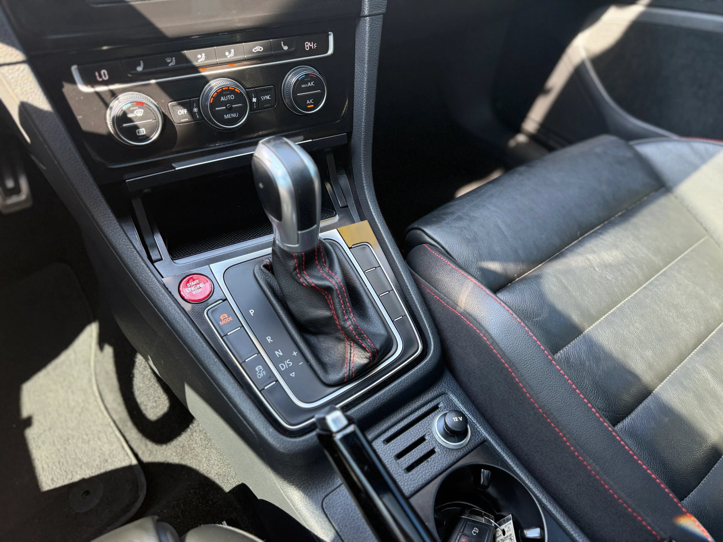 Used 2016 Volkswagen GTI Autobahn w/ Lighting Package (SEL) FWD image 27