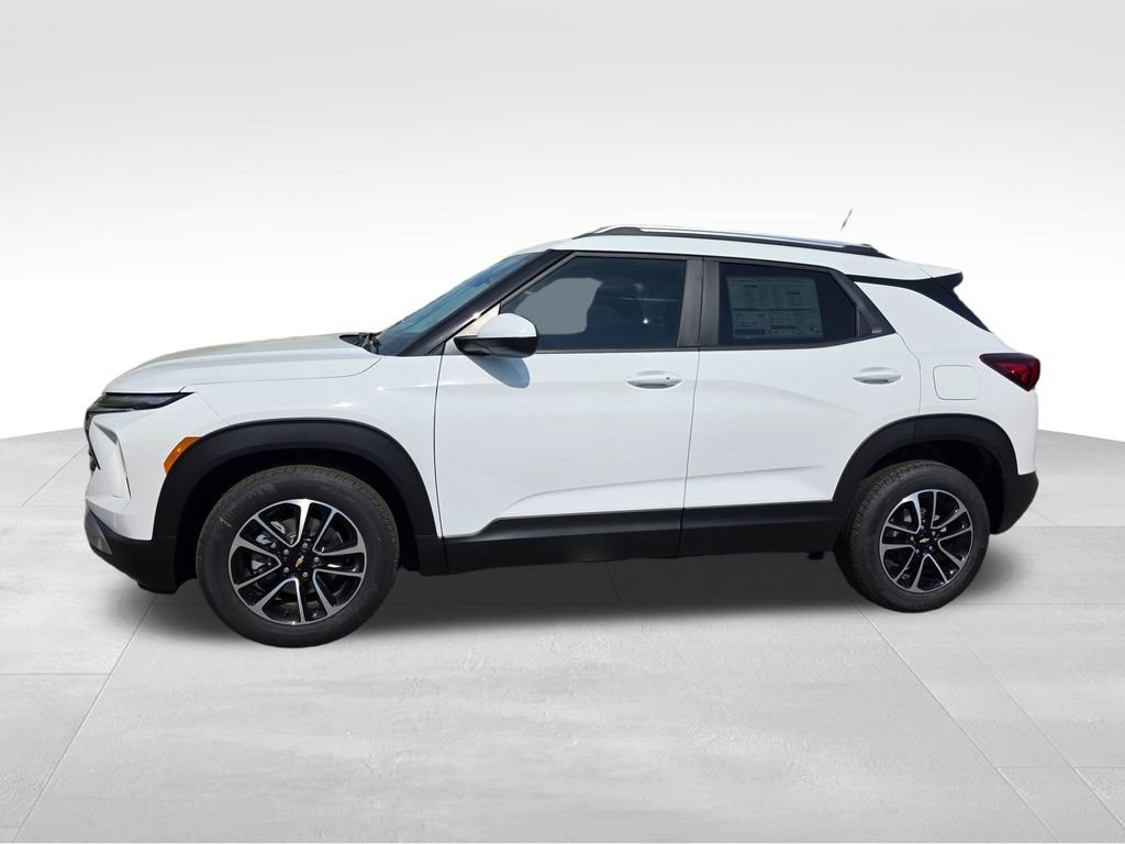 New 2026 Chevrolet TrailBlazer LT FWD image 3
