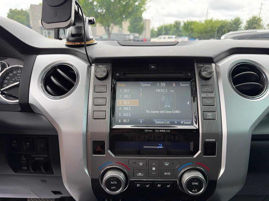 Used 2017 Toyota Tundra Platinum RWD image 8
