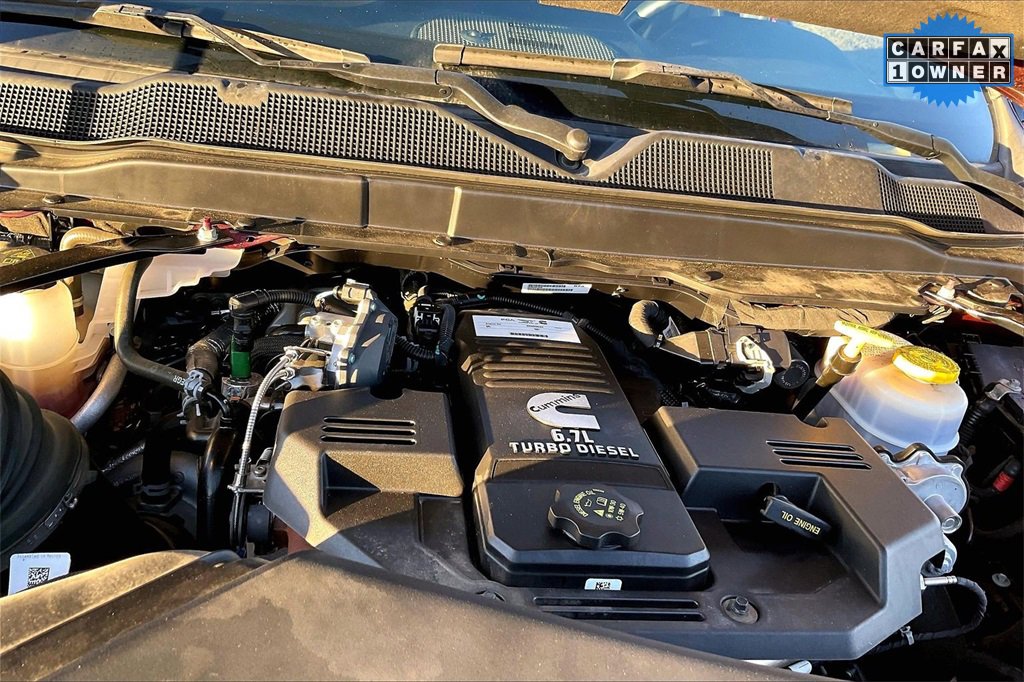 Used 2024 RAM 3500 Big Horn w/ Sport Appearance Package image 30