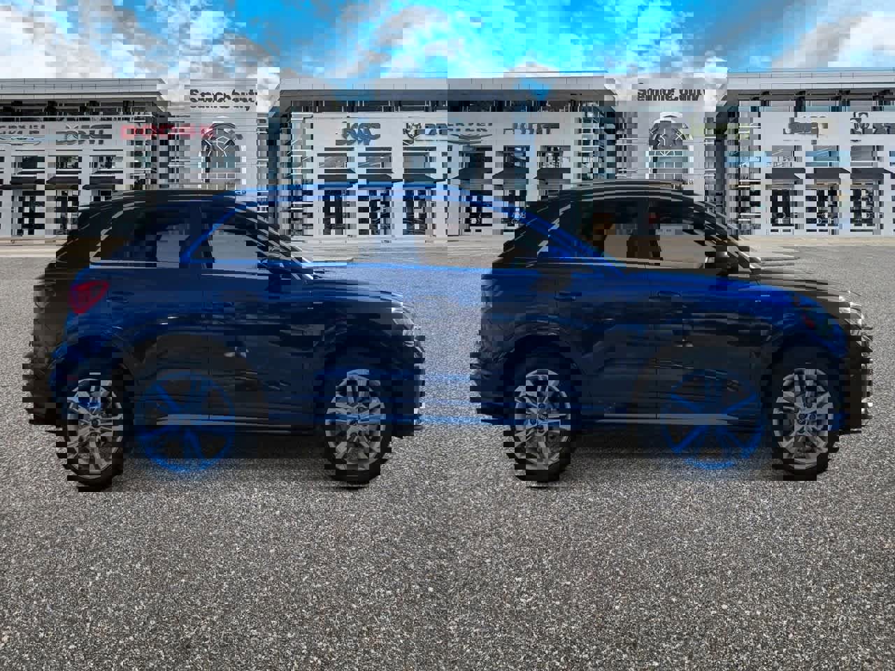 Used 2022 Audi Q3 2.0T Premium Plus w/ Premium Plus Package image 9