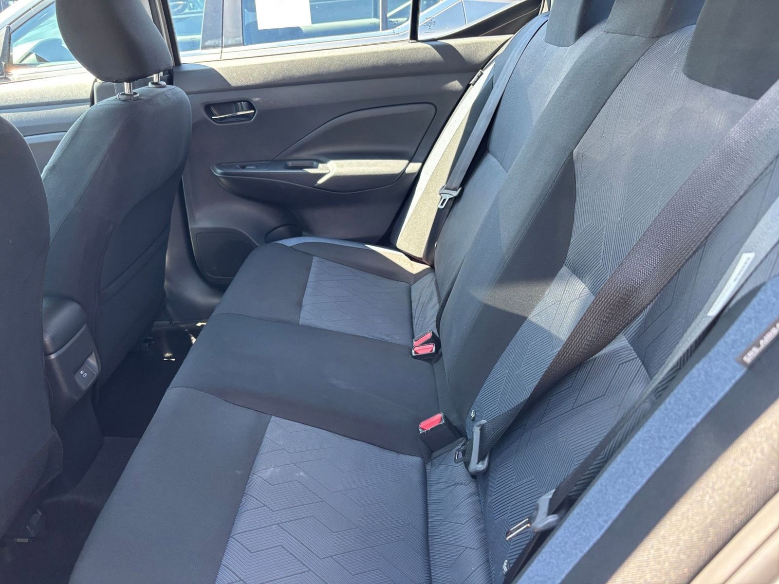 Used 2025 Nissan Versa SV FWD image 23