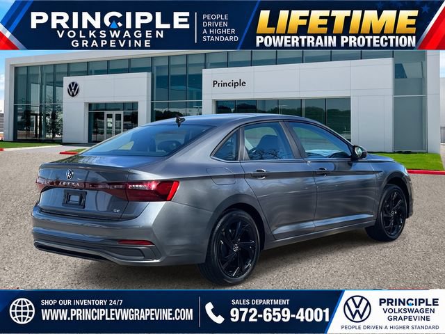 New 2026 Volkswagen Jetta SE FWD image 3