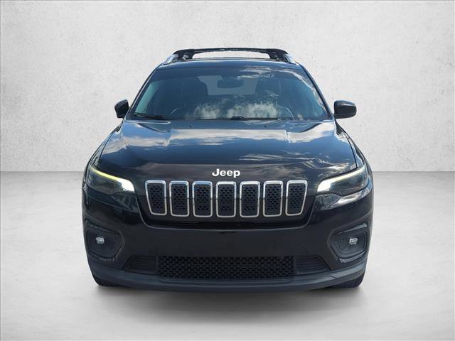 Used 2019 Jeep Cherokee Latitude Plus w/ Comfort/Convenience Group image 2