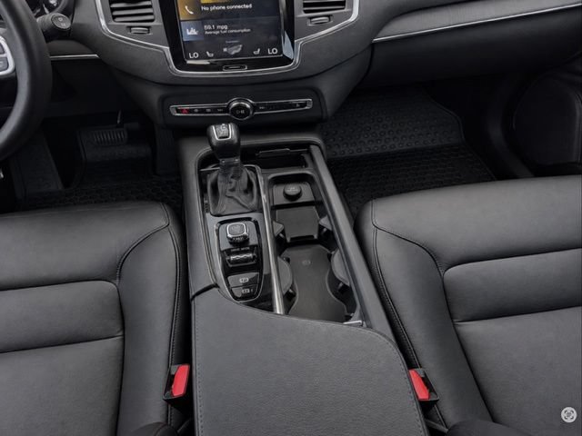 Used 2020 Volvo XC90 T5 Momentum AWD/4WD image 15