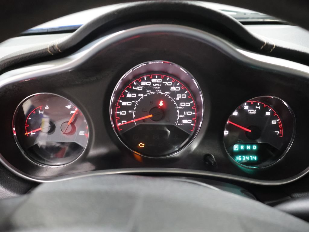 Used 2014 Dodge Avenger SE FWD image 34