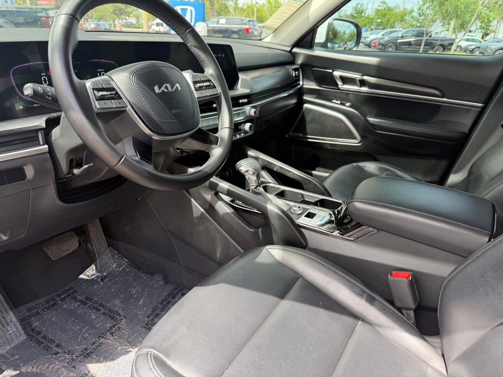 Used 2024 Kia Telluride LX FWD image 20
