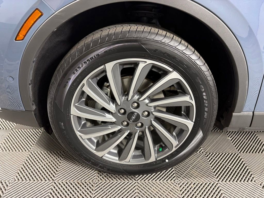 Used 2024 Lincoln Corsair Reserve w/ Equipment Group 202A image 10