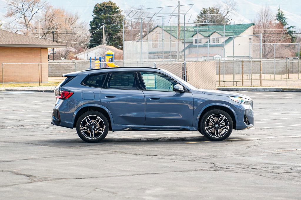 Used 2026 BMW X1 xDrive28i w/ Technology Package AWD/4WD image 4