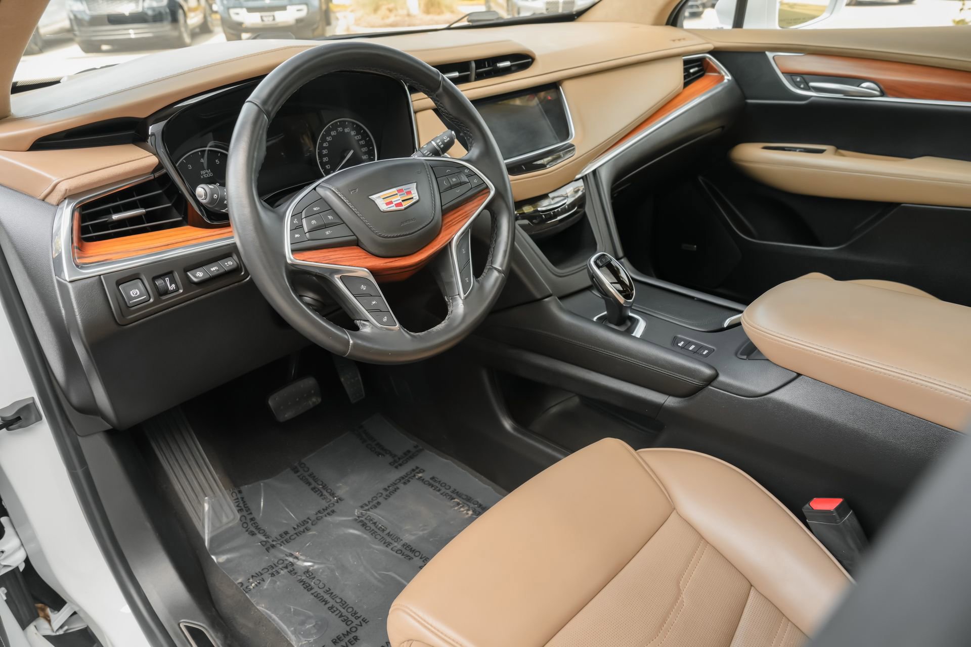 Used 2019 Cadillac XT5 Platinum image 7