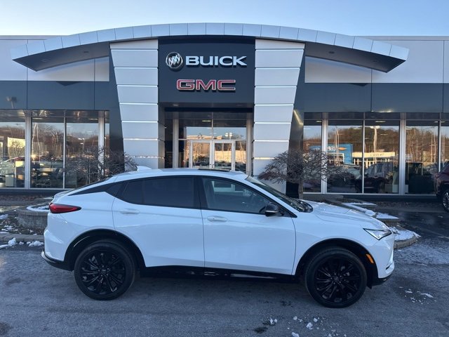 Used 2024 Buick Envista Sport Touring w/ Convenience I Package image 32