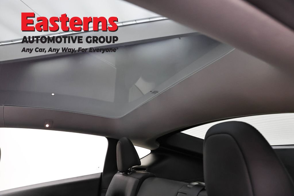 Used 2020 Tesla Model Y Long Range image 30