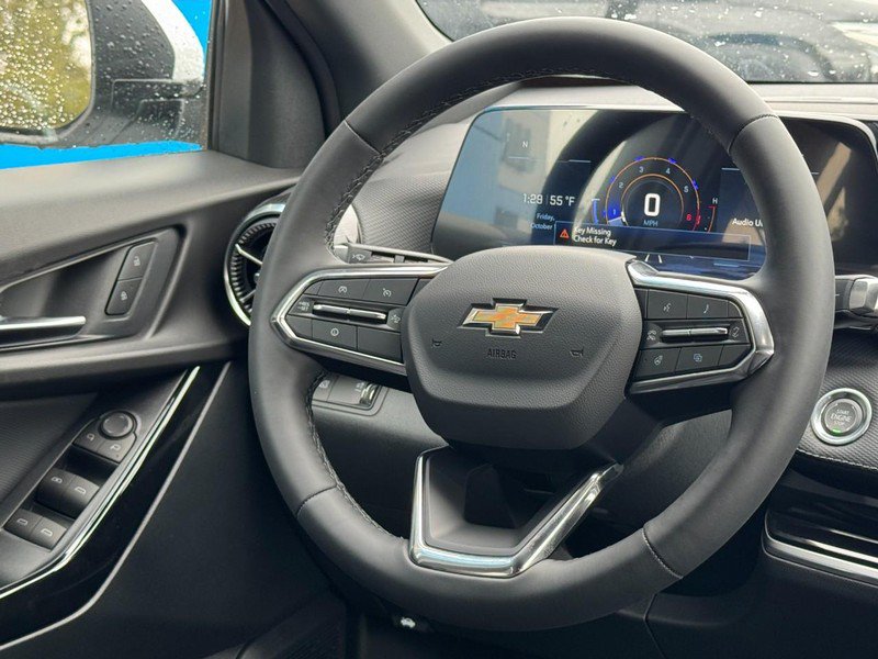New 2027 Chevrolet Equinox LT FWD image 7
