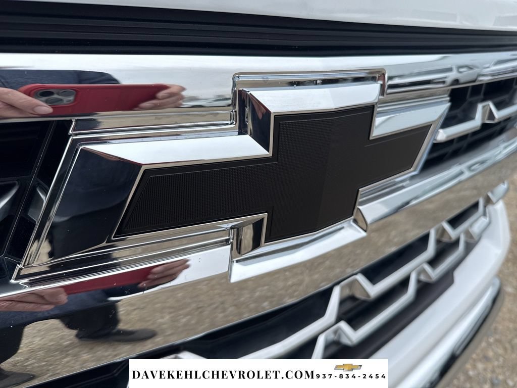 Used 2022 Chevrolet Silverado 1500 LTZ w/ LTZ Premium Package AWD/4WD image 39