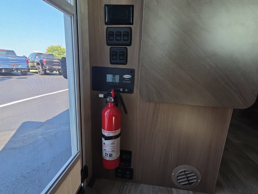 Used 2016 RAM ProMaster 3500 FWD image 30