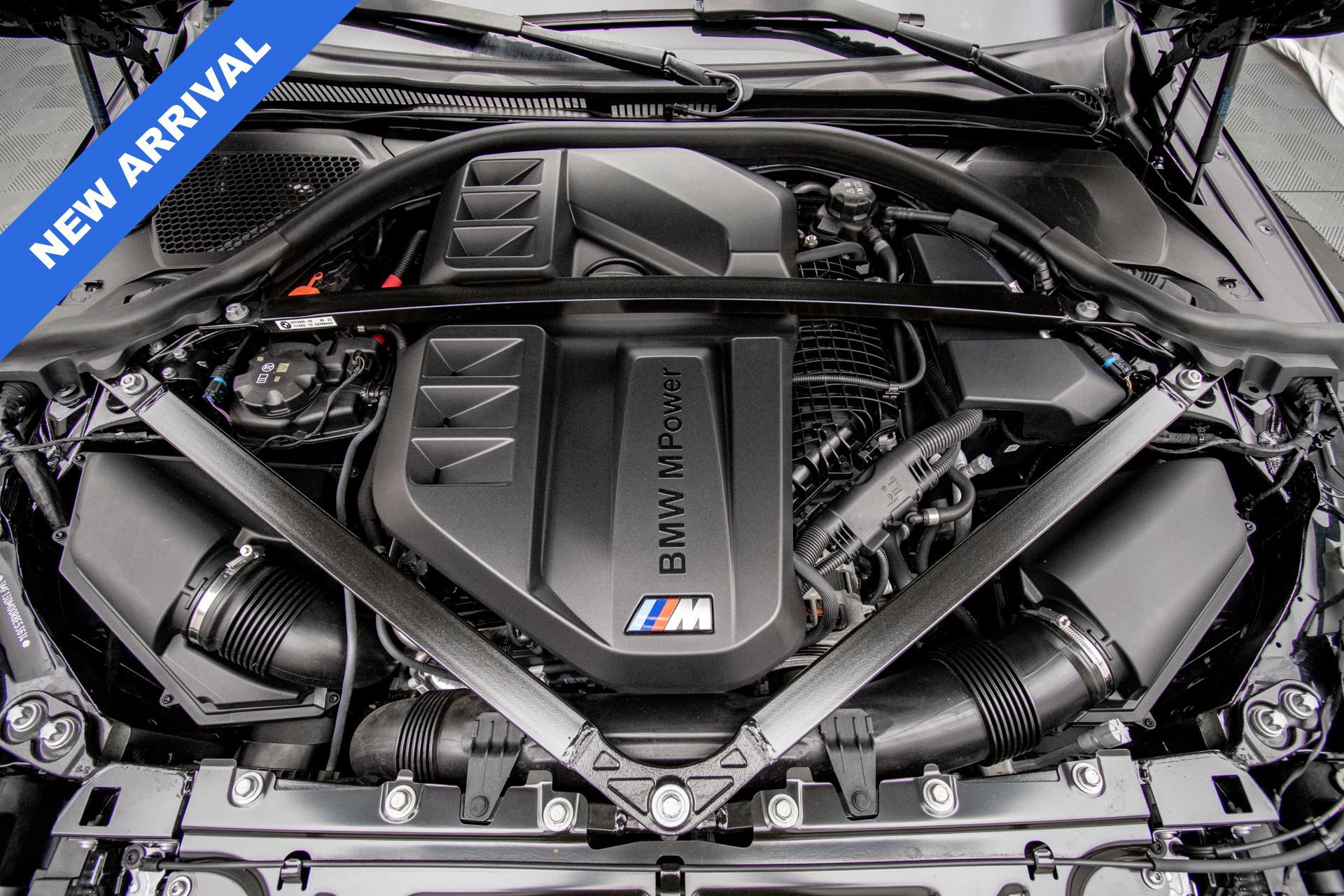 Used 2024 BMW M2 w/ Lighting Package RWD image 40