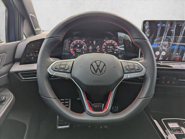New 2026 Volkswagen Golf SE FWD image 15
