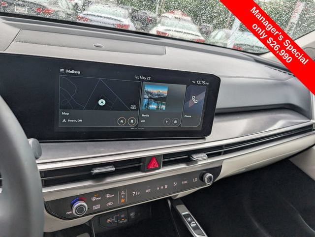 Used 2024 Kia Sorento S AWD/4WD image 19