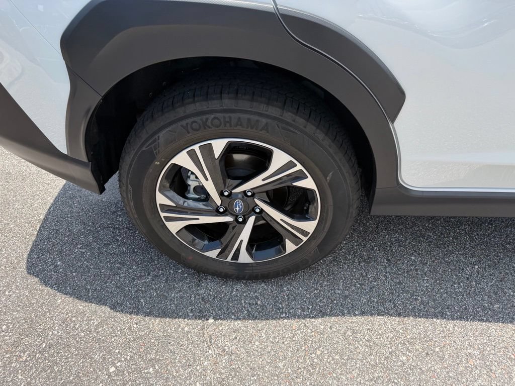 Used 2026 Subaru Crosstrek 2.5i Premium AWD/4WD image 5
