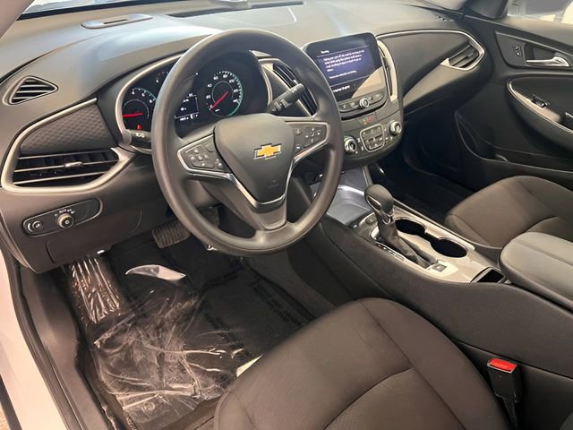 Used 2024 Chevrolet Malibu LT image 18