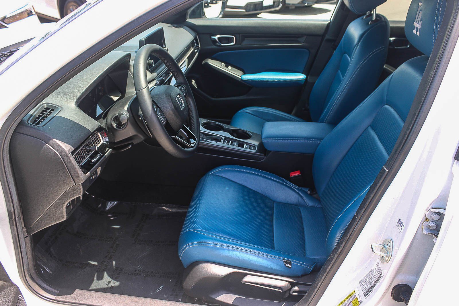 Certified 2025 Honda Civic Sport image 18