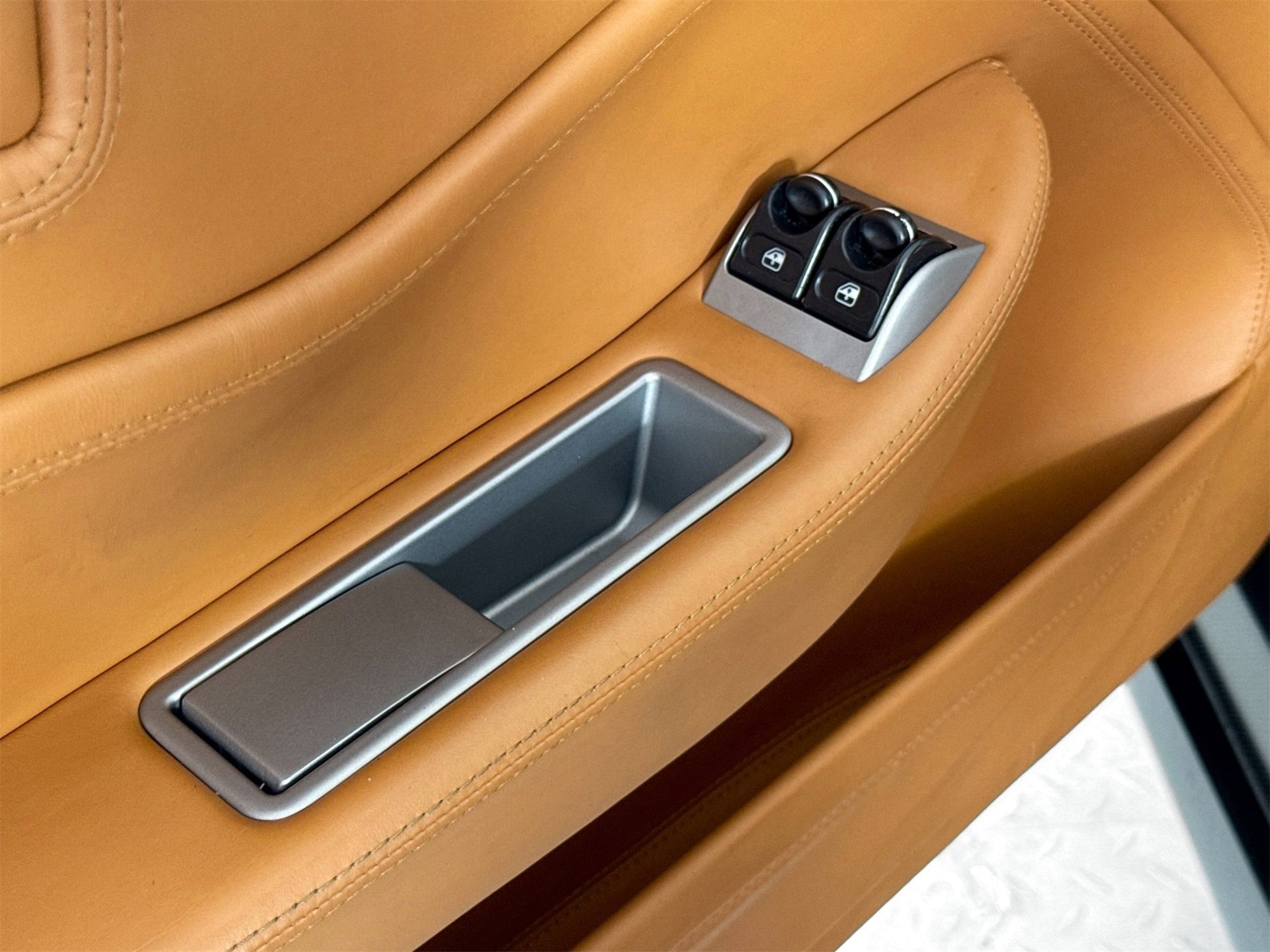 Used 2007 Ferrari 599 GTB Fiorano image 14