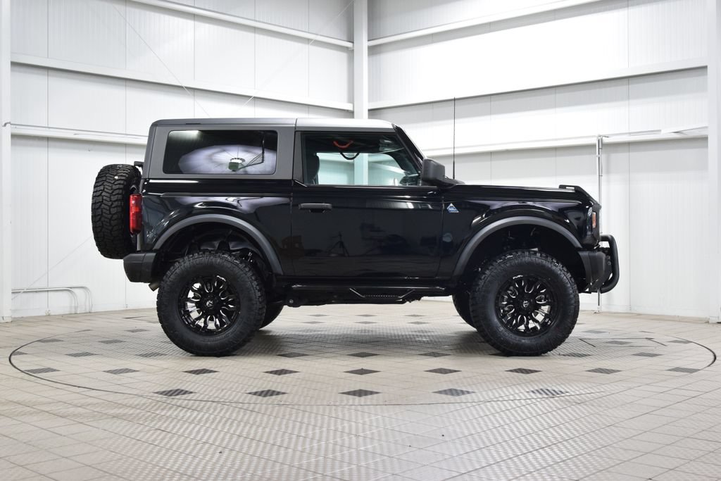 Used 2024 Ford Bronco Black Diamond AWD/4WD image 9