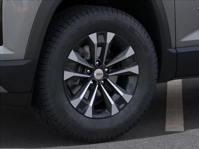 New 2027 Chevrolet Equinox LT w/ Convenience Package II FWD image 9