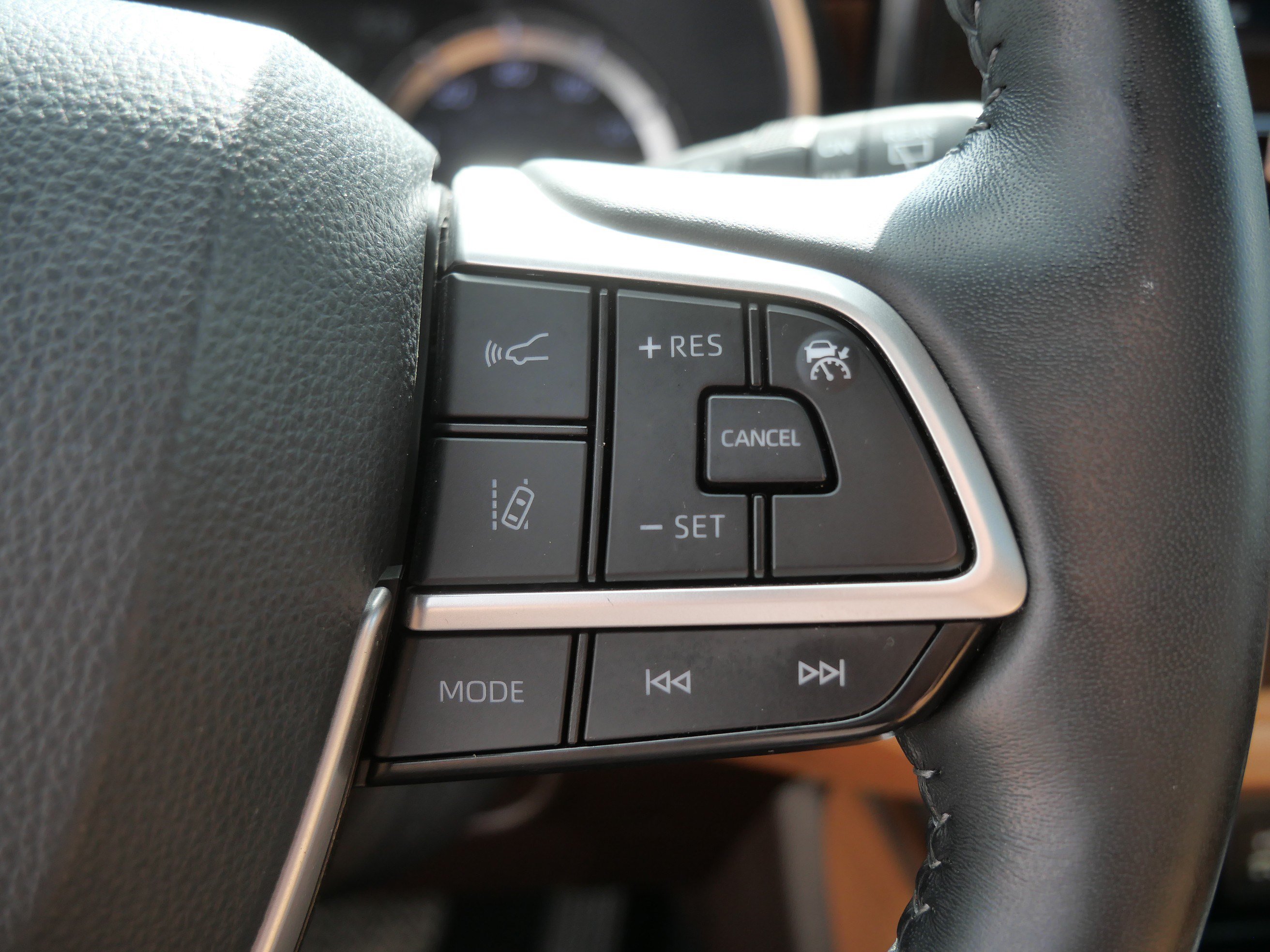 Used 2022 Toyota Highlander Platinum AWD/4WD image 29