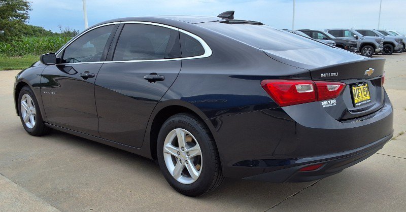 Used 2023 Chevrolet Malibu LS FWD image 6