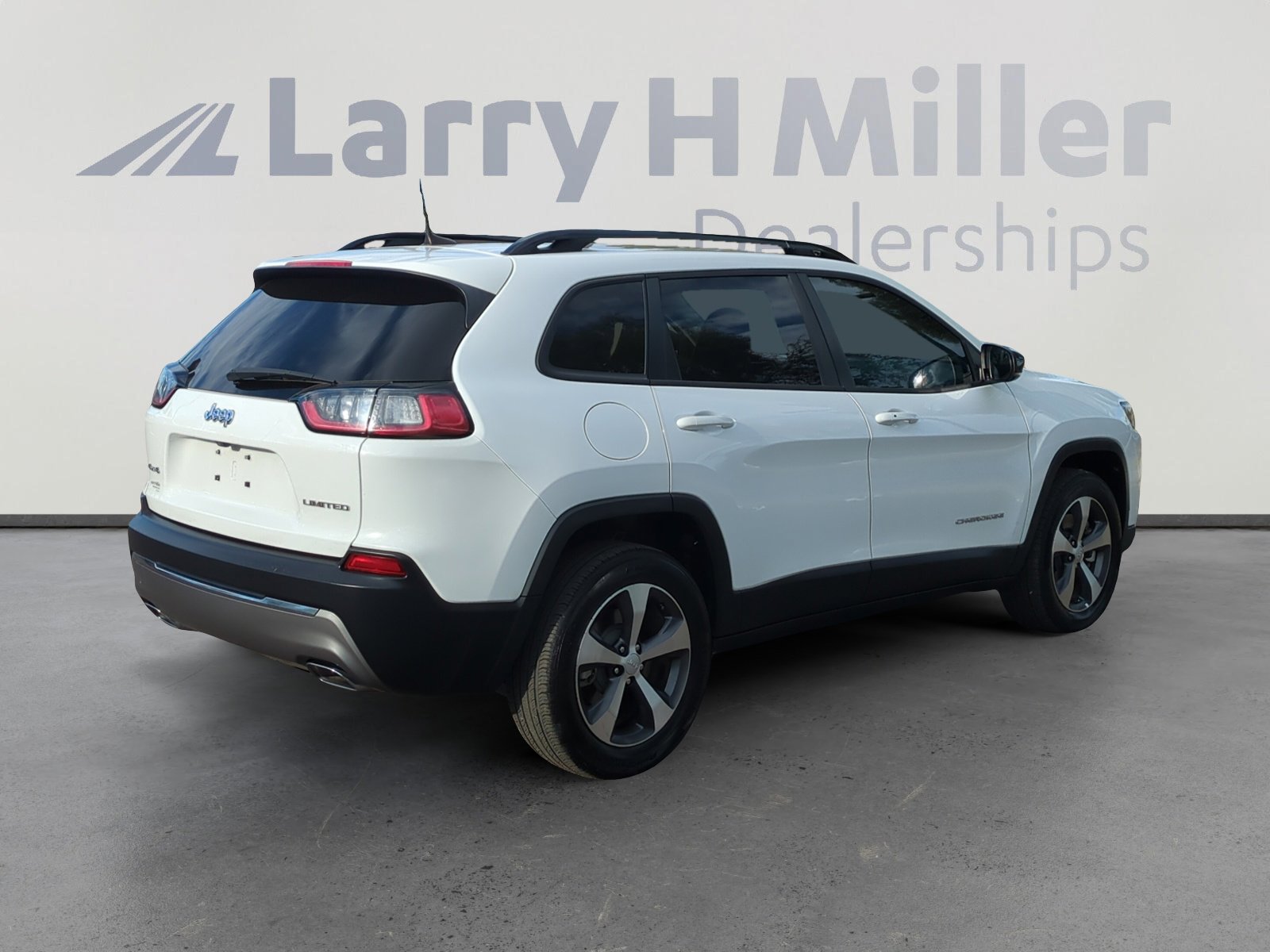 Certified 2022 Jeep Cherokee Limited image 5