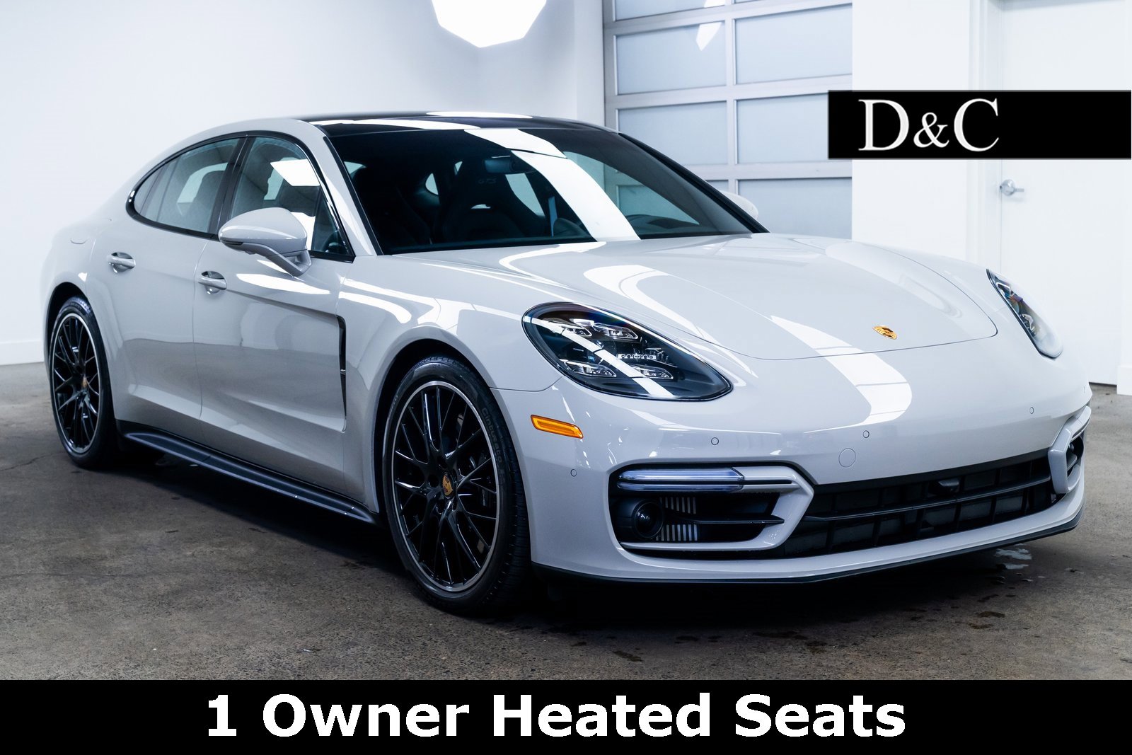Used 2023 Porsche Panamera GTS image 1