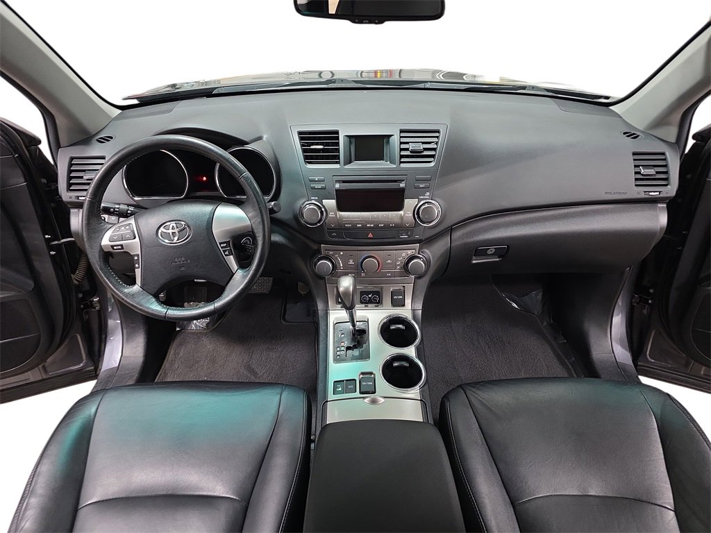 Used 2012 Toyota Highlander SE image 9