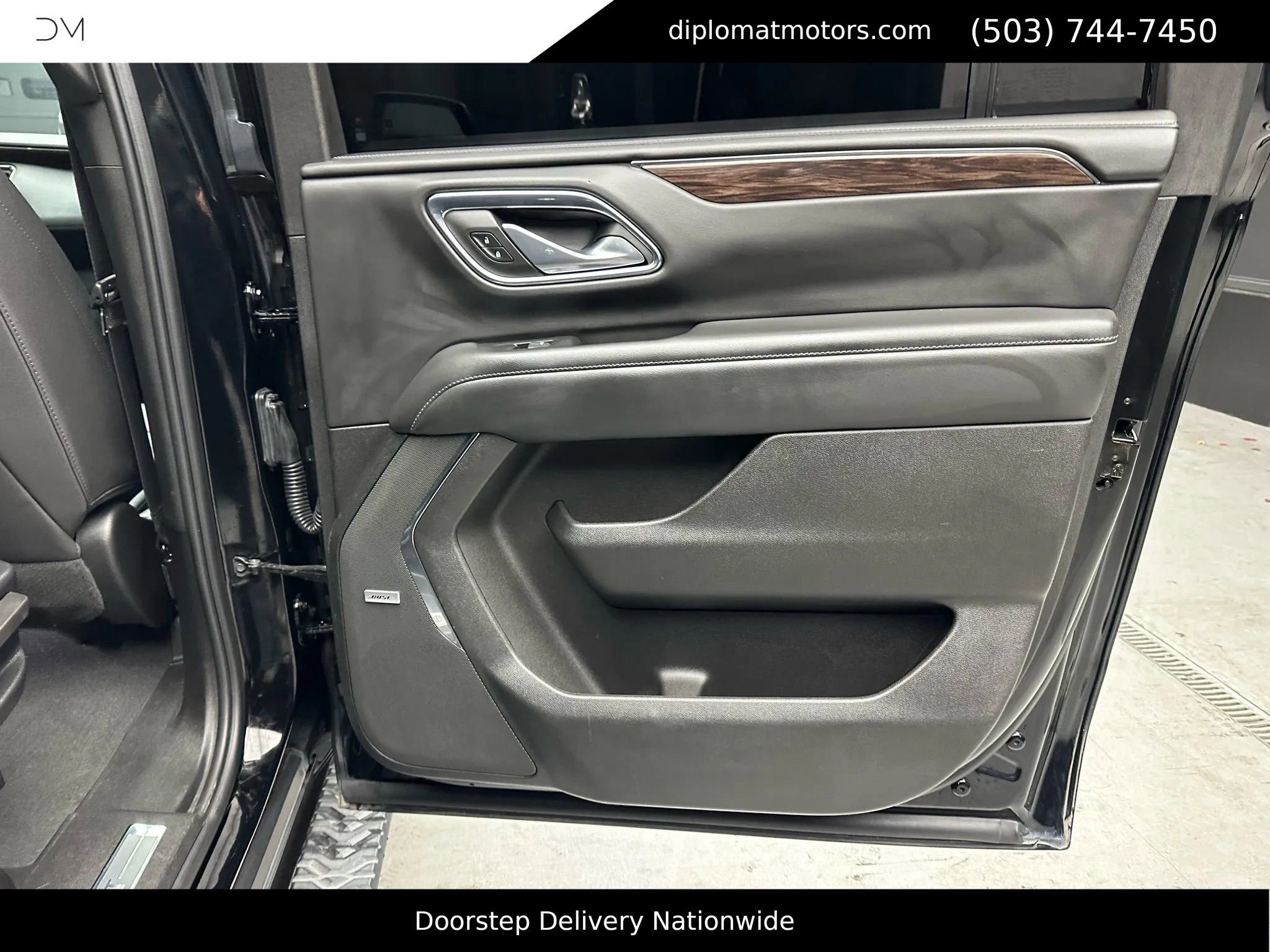 Used 2023 Chevrolet Suburban Z71 image 38