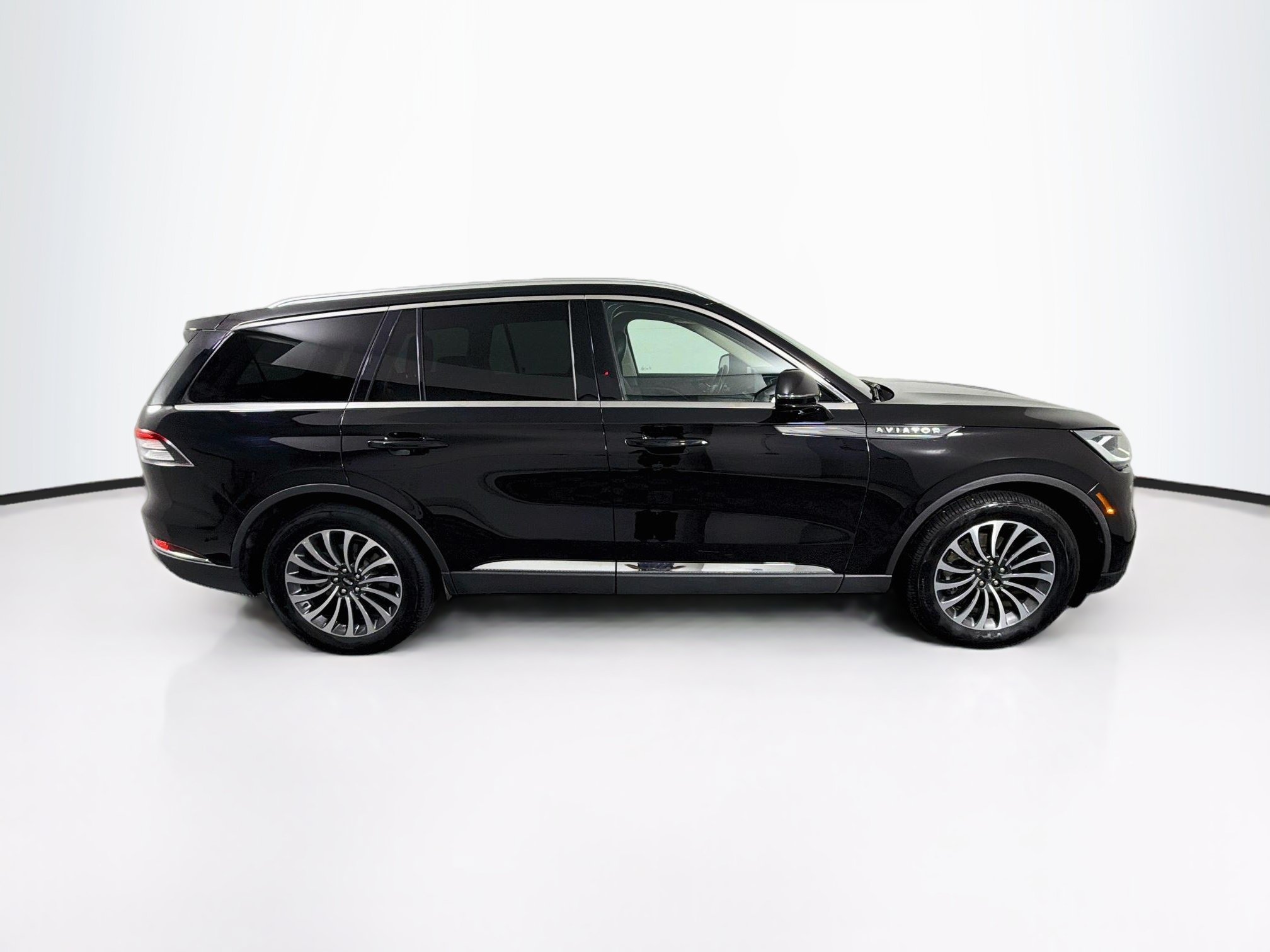 Used 2024 Lincoln Aviator Reserve RWD image 10
